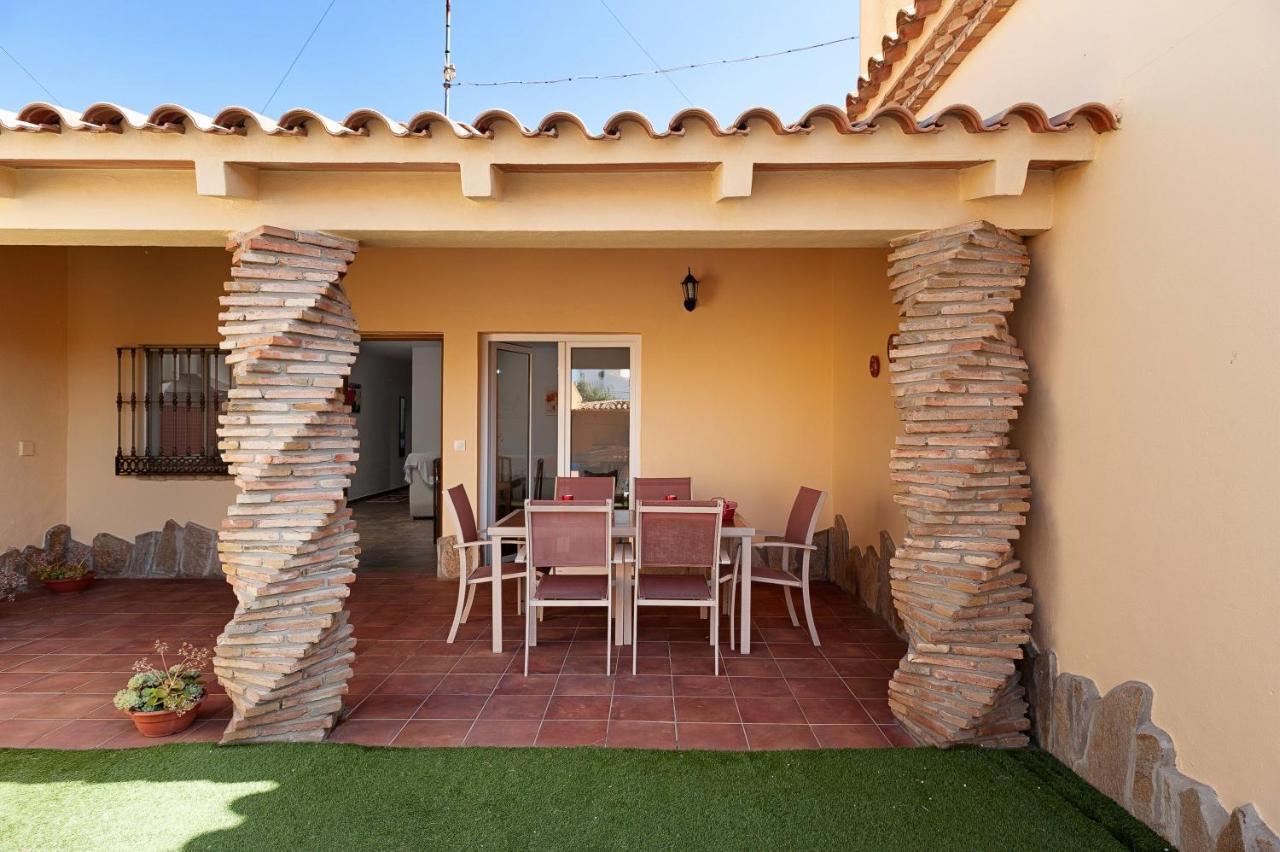 Chalet Rocio - Solo Familias Conil De La Frontera Luaran gambar